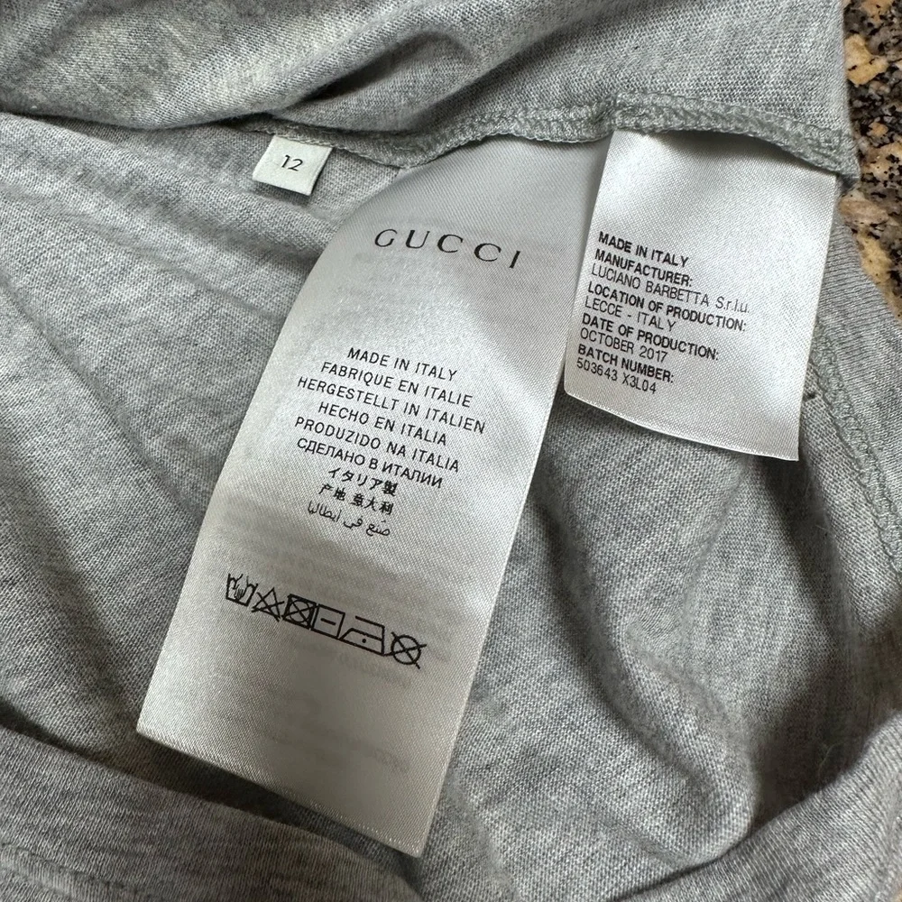Gucci Gray Tee with Yellow and Pink Graphic - Picture 4 of 6